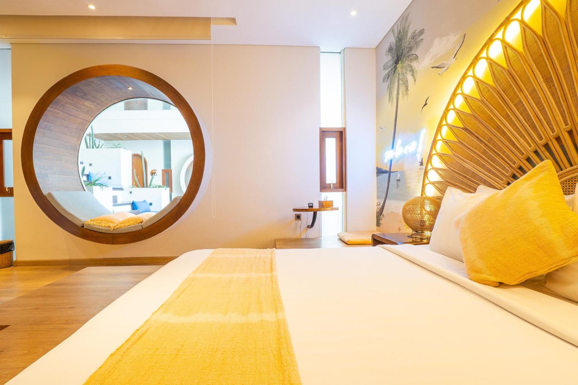 La Rose Villas And Suites Camp Canggu Exterior photo