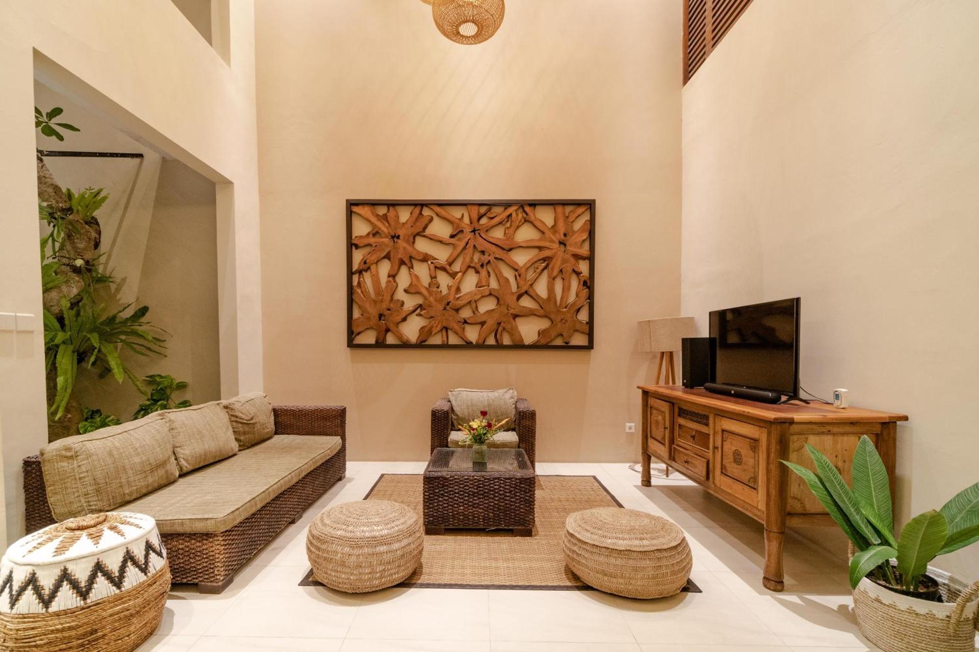 La Rose Villas And Suites Camp Canggu Exterior photo